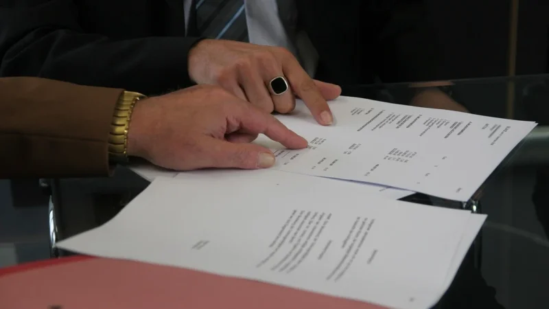 Ekspercka pomoc prawna przy kontraktach budowlanych w Warszawie
